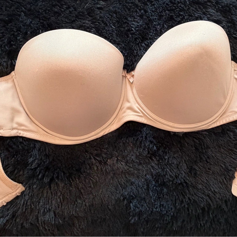 Knix Cream Strapless Bra